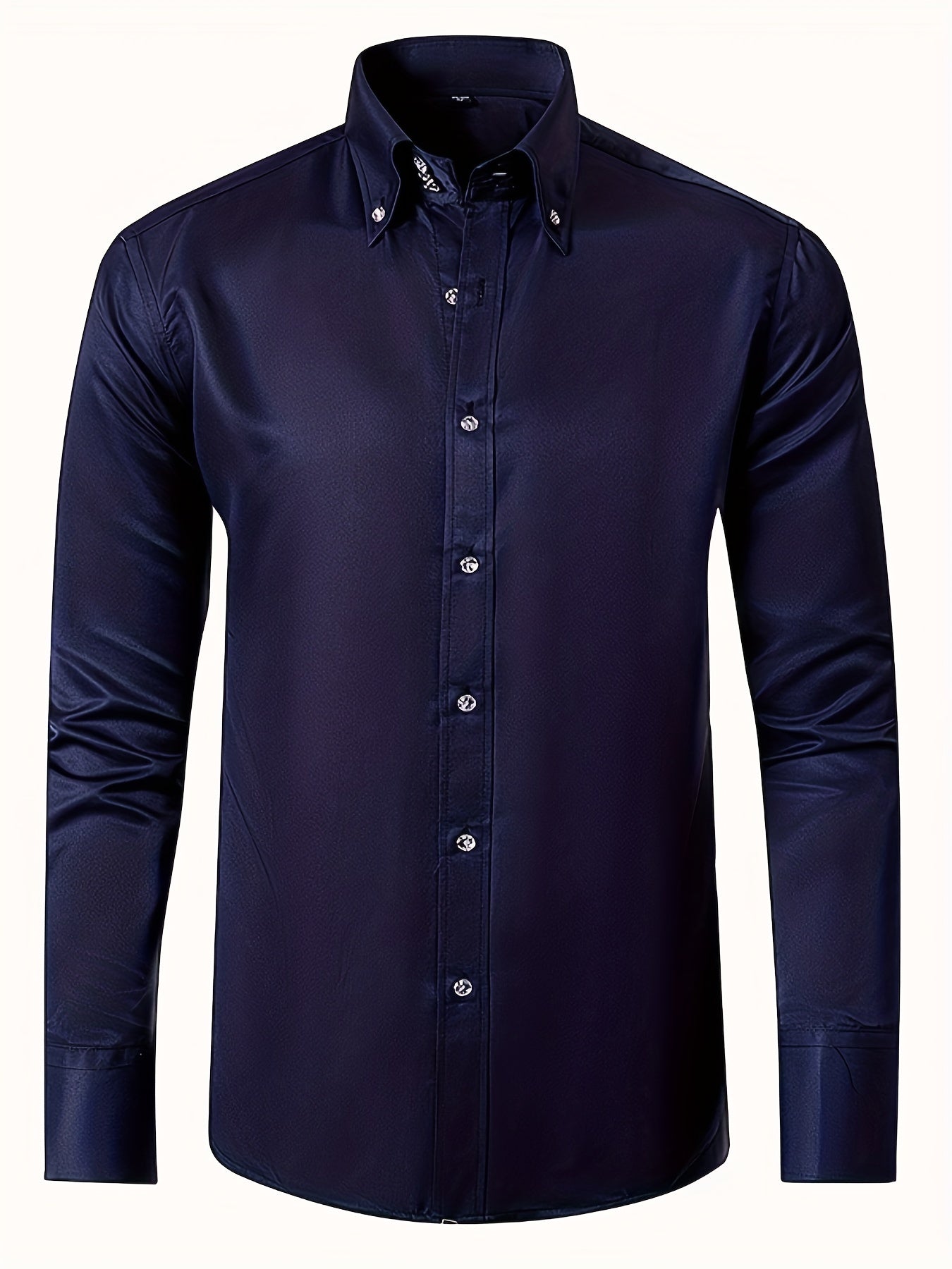 Men’s slim-fit dress shirt