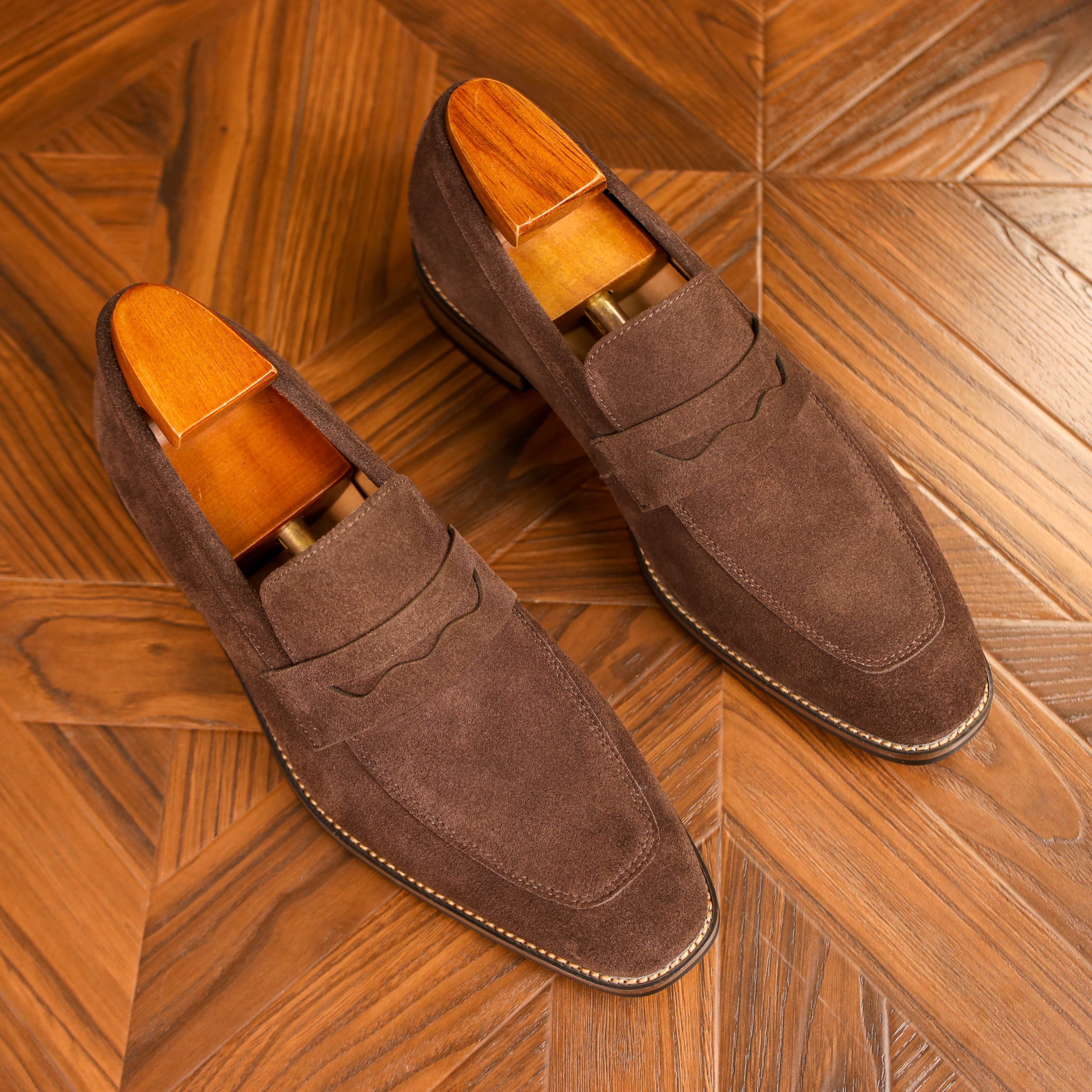 Men's slip-on loafers