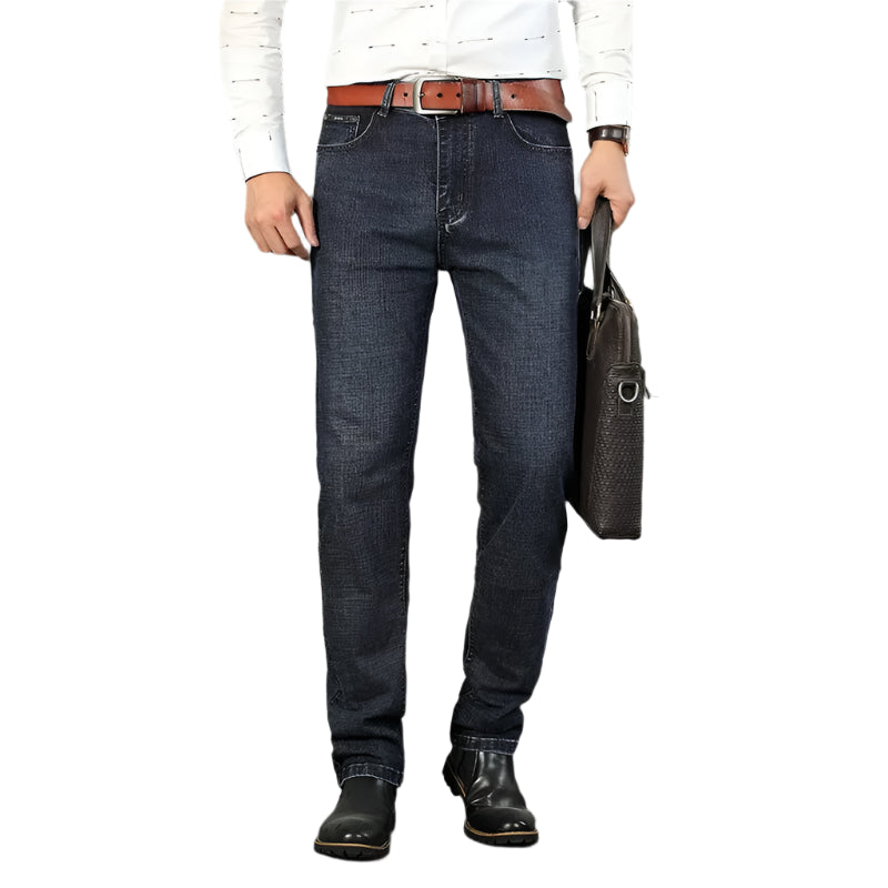 Men’s classic straight-leg denim jeans