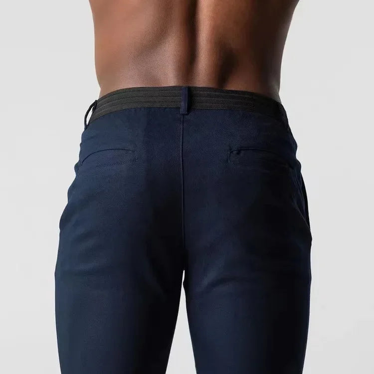 Men's comfortable slim-fit chinos