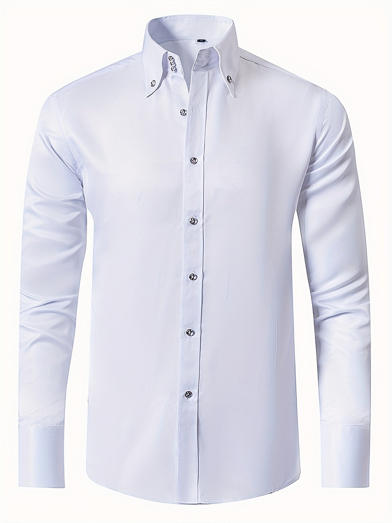 Men’s slim-fit dress shirt